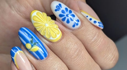 Au Claire de l'Ongle