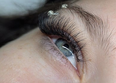 Detailed eyelash extension work at Country Lashes, Warburg, Alberta, CA, showcasing beauty enhancement.