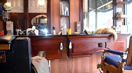 Antisystem barbershop, bilde 2