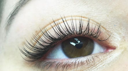 Lash Generation image 2