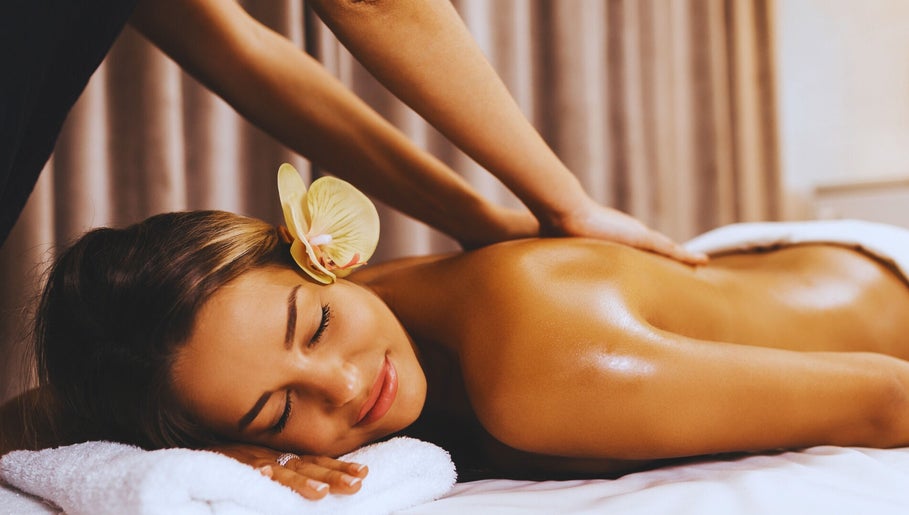 Sommat Thai Massage in Shepperton image 1