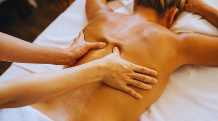 Sommat Thai Massage in Shepperton image 3