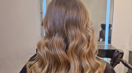 Salon Aso image 2