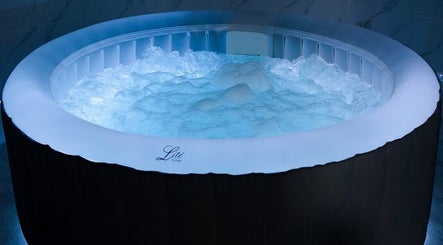 Soft touch spa and bath billede 2