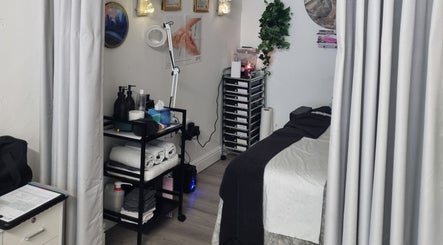 Cozy treatment room at Above & beyond beauty & massage in Sutton-in-ashfield, England, GB.