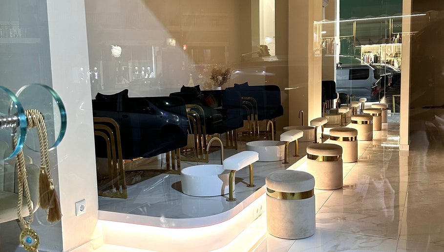 Vivere Beauty Lounge image 1