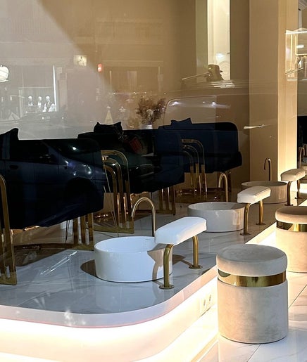 Vivere Beauty Lounge image 2
