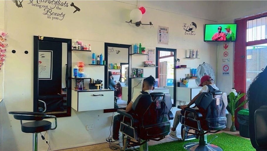 Immagine 1, C-World Beauty Parlour