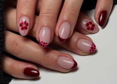 Elegant floral nail art at Monca Nail Bar, Belmont, Western Australia, AU showcasing vibrant designs.