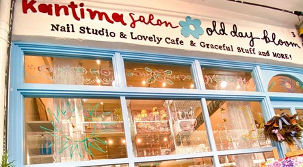 Kantima Salon : Charoen Nakhon