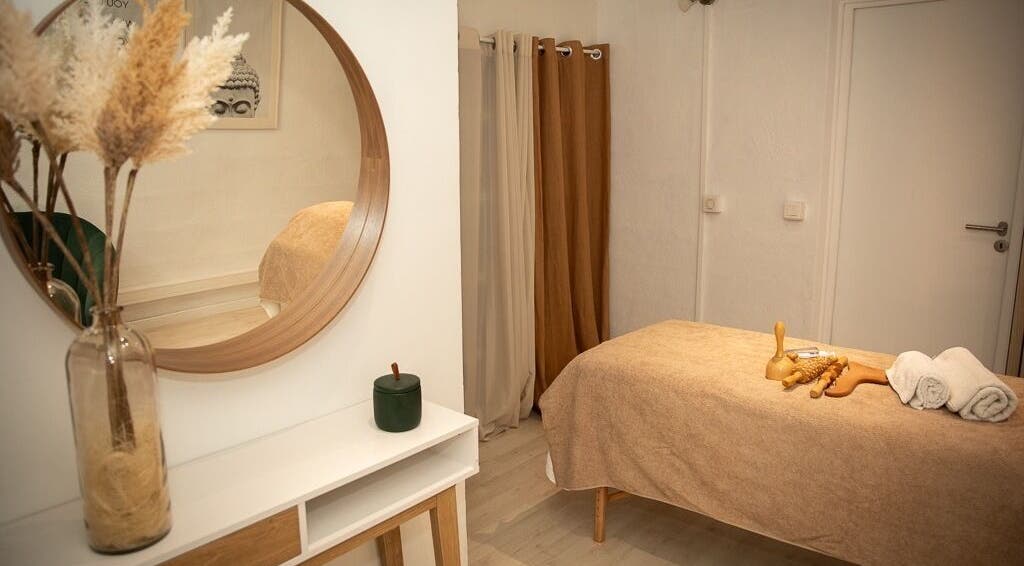 Salle de massage paisible du PA - Méthode Renata França / Vitamine Studio à Aubagne, Provence-alpes-côte D'azur, FR.