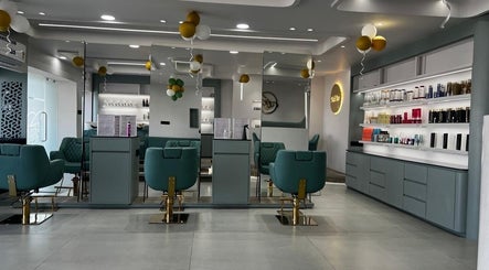 Eklipz Salon - Morbi image 2