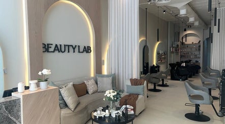 The beauty lab