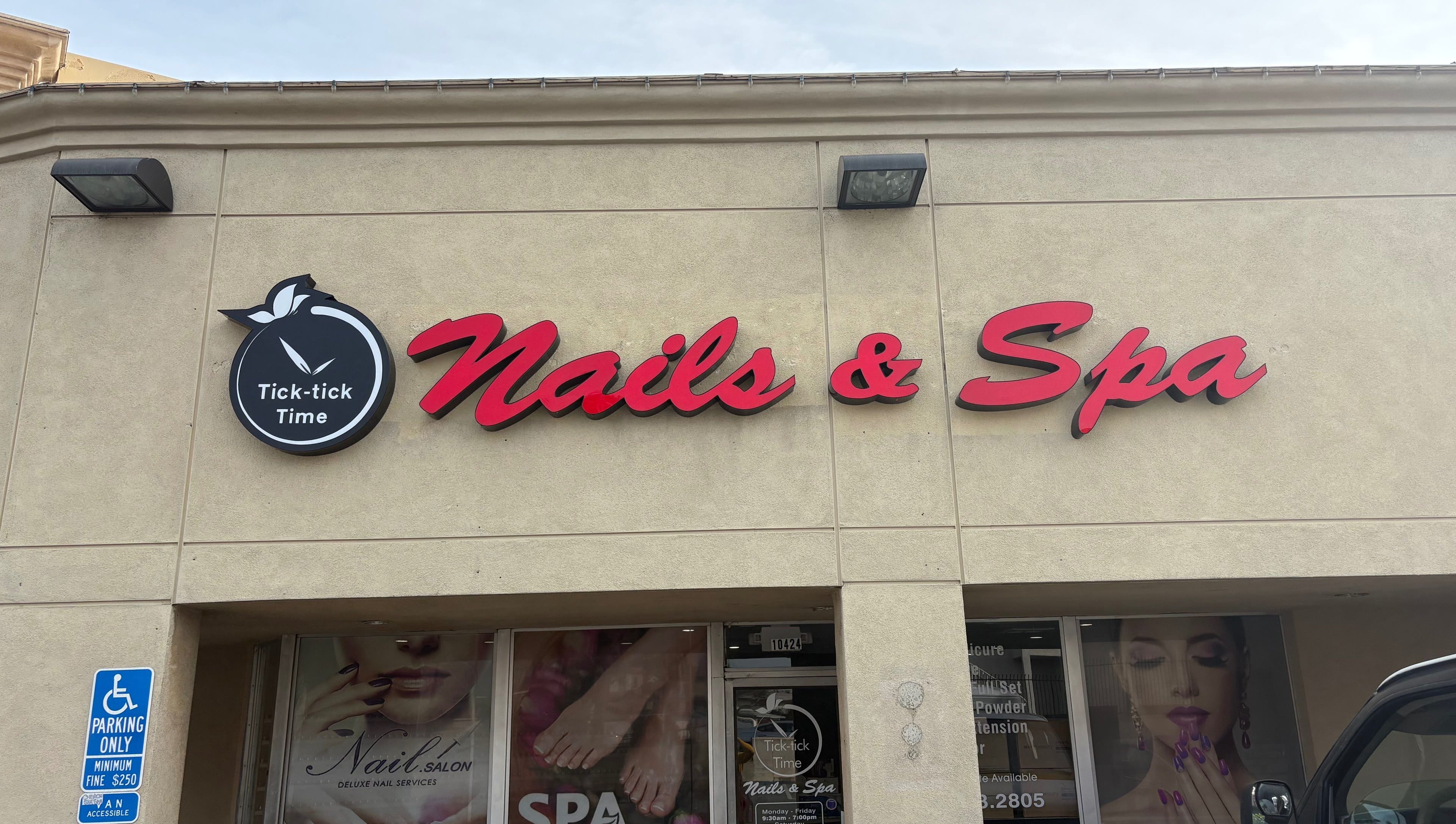 Front view of Express Tick Tick Time Nails and Spa in El Monte, California, US with signage.