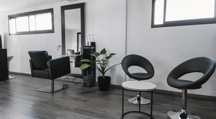 Imagen 3 de Aaura Beauty & Wellness