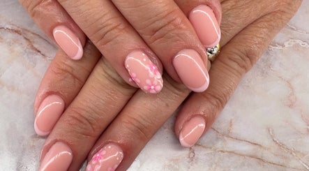 Belle Luxe Beauty
