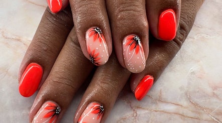 Vibrant floral nail art at Belle Luxe Beauty, Crowthorne, England, GB, showcasing intricate detailed designs.
