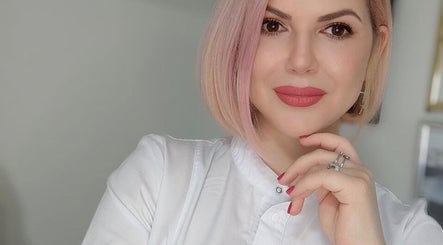 TophotCosmetics Nataliia Popovych image 2