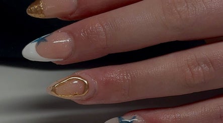 Buttercup Nails imagem 2