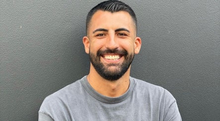 Novak Djurdjevic Hair image 2
