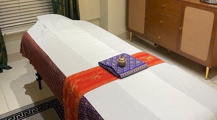 Body and Mind Thai Massage ( by Jade )