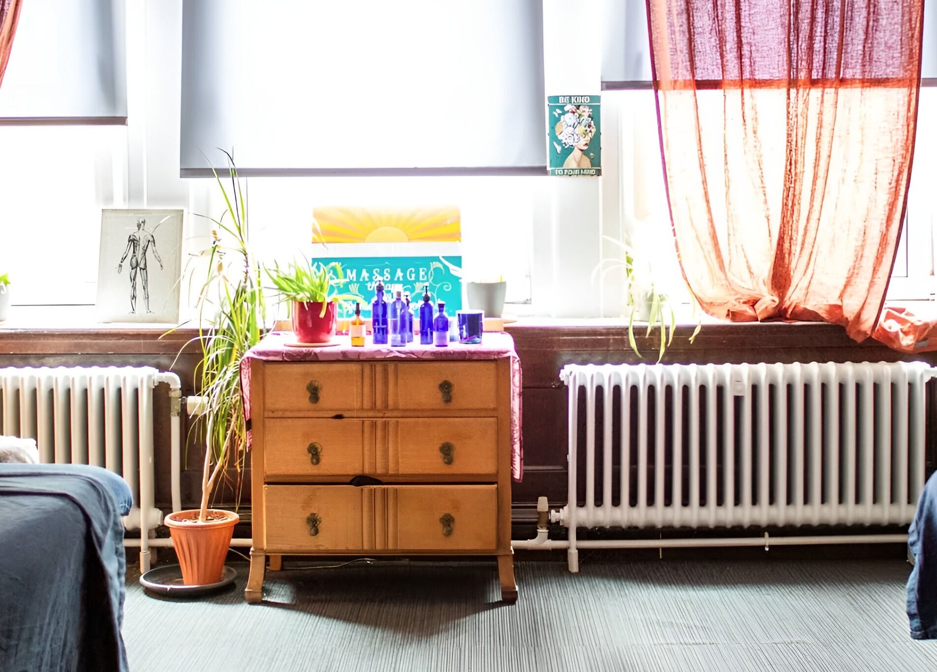 Tranquil massage nook at Dakota Therapies at Victorian Studio, Cardiff, GB.