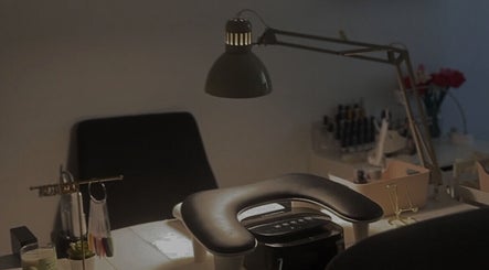 Cozy nail care station at Pressed Beans in Montréal, Québec, CA, featuring sleek design and modern amenities.