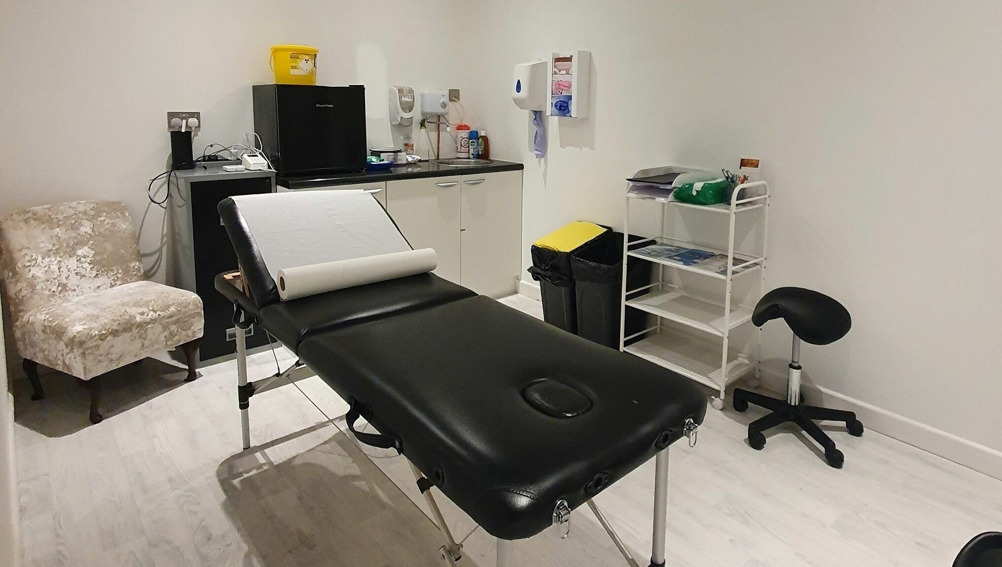 Calming treatment room at Enhance Your Glow, Penryn, England, GB for ultimate relaxation.