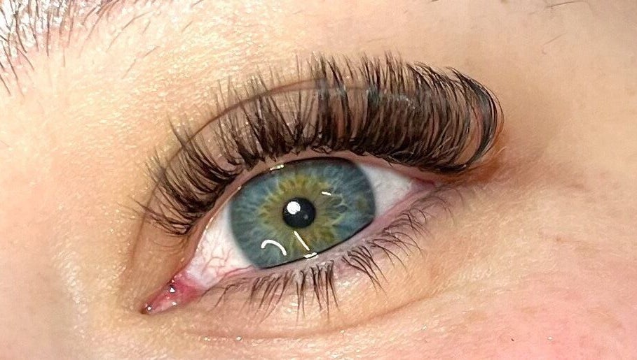 Close-up of eyelash extensions at Lal’s Lashes & Aesthetics, Pretoria, Gauteng, ZA.