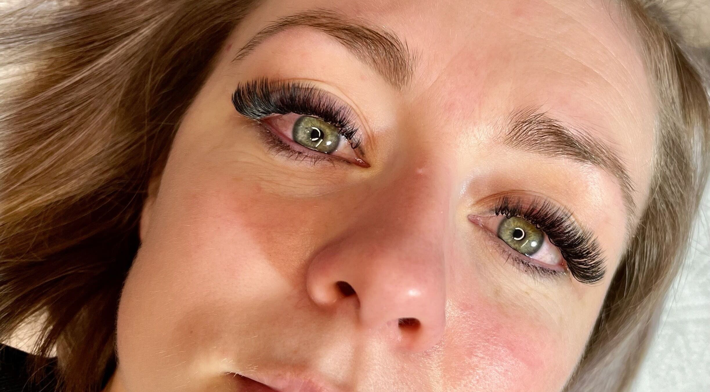 Closeup of elegant eyelash extensions at Lal’s Lashes & Aesthetics, Pretoria, Gauteng, ZA.