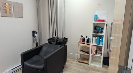 Chic Chamber Salon & Spa зображення 2