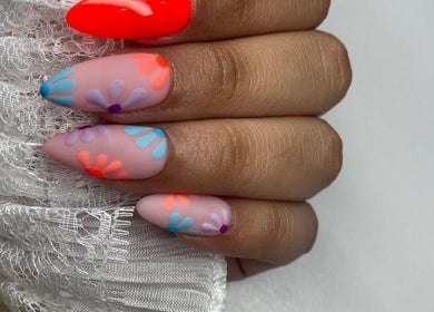 Colorful floral nail art at Maria's Studio, Gqeberha, Eastern Cape, ZA.