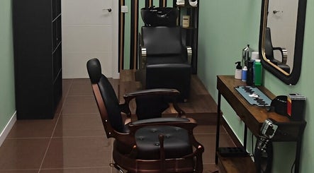 Loro Bello Barbería image 2