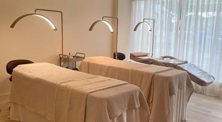 The Lash And Brow Gallery Malvern