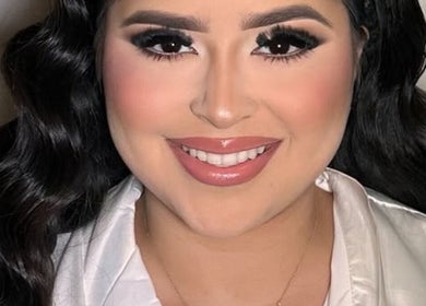 Elegant makeup at Diluxe Beauty in old bridge, New Jersey showcases flawless glam and styled hair.