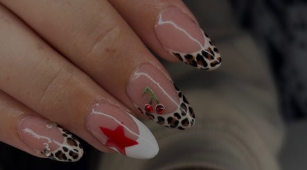 Nailsbynane