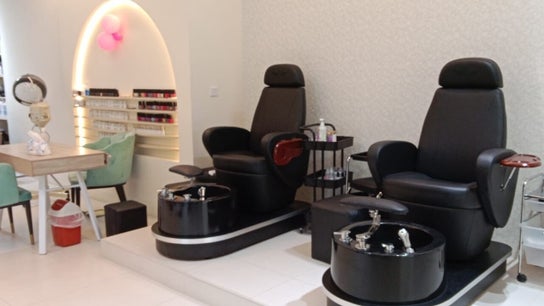 Streaks Ladies Salon - Al Nahda 1