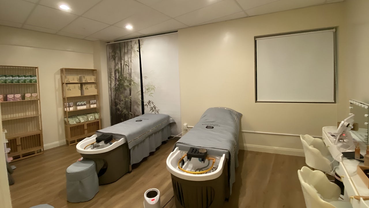 【fruitsalada】peu à beauté Hiru spa fruitsalada】peu à beauté Hiru spa Le studio beauté - 3522 rue