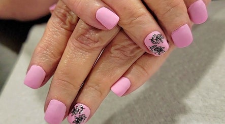 Nails By Wendi <3 зображення 2