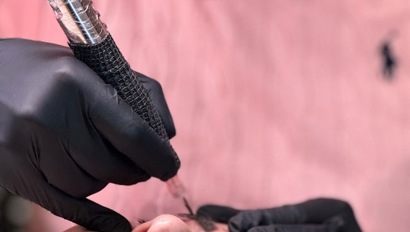 Presis mikropigmentering ved Beauty By Simanaviciene, Hobøl, Østfold, NO.