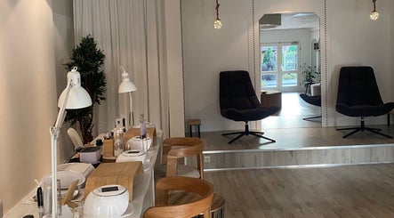 Kell Sofia Care & Beauty Studio