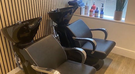 Hairdressing by Saffron Reid image 2