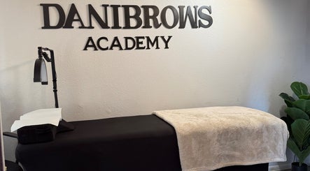Danibrows Academy