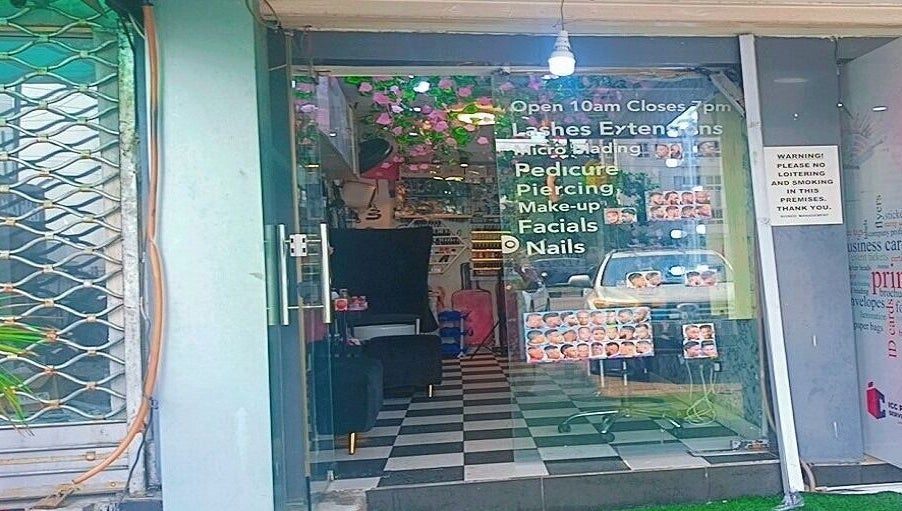 Kaffie Nails and Salon image 1