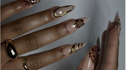 Kaffie Nails and Salon image 3