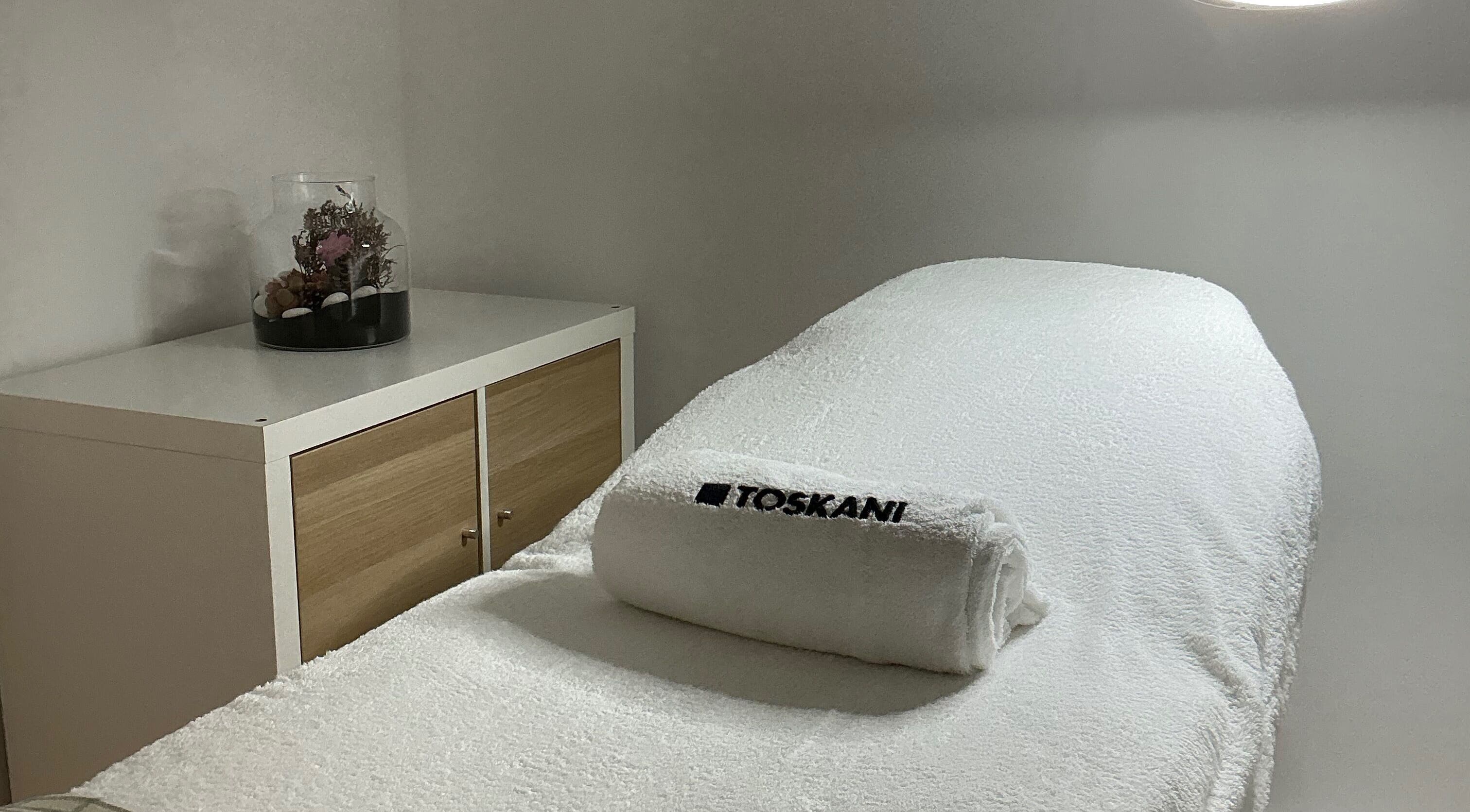 Sala de massagem na Ana Melo - Estética & Cosmetologia Avançada, em Agualva-Cacém, Agualva, PT.