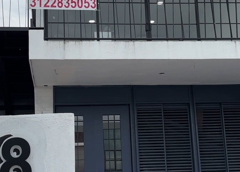 Entrada del salón Uñas pies y más Real De Caná en Ciudad De Villa De Álvarez, Colima, MX.