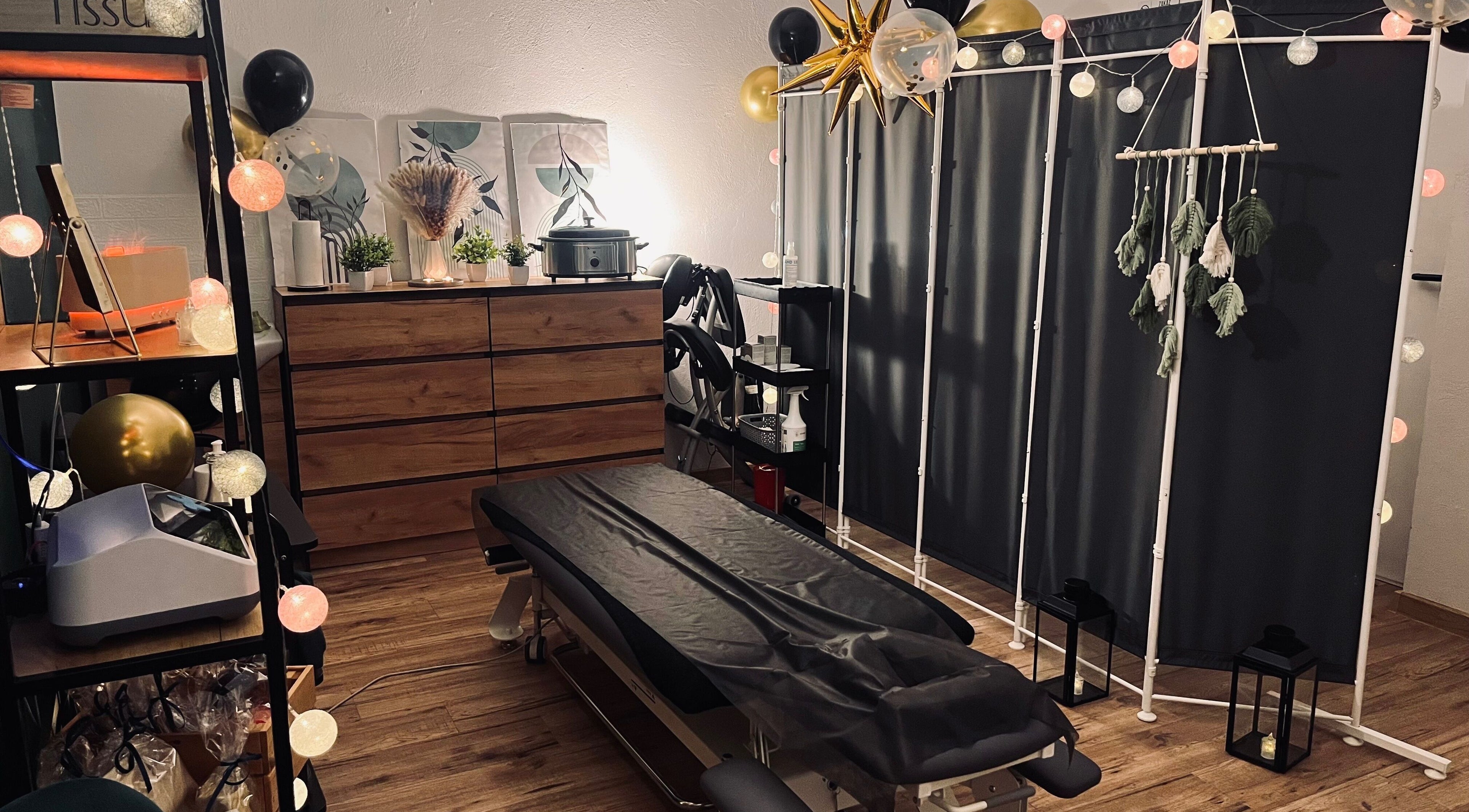 Przytulne wnętrze Strefa Zdrowia Gabinet Masażu Jolanta Wojtczak w Krzywin, Województwo Wielkopolskie, PL.