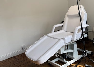 Luxury treatment chair at Rare Aesthetics UK, Brighton And Hove, GB, offering tranquil beauty experiences.