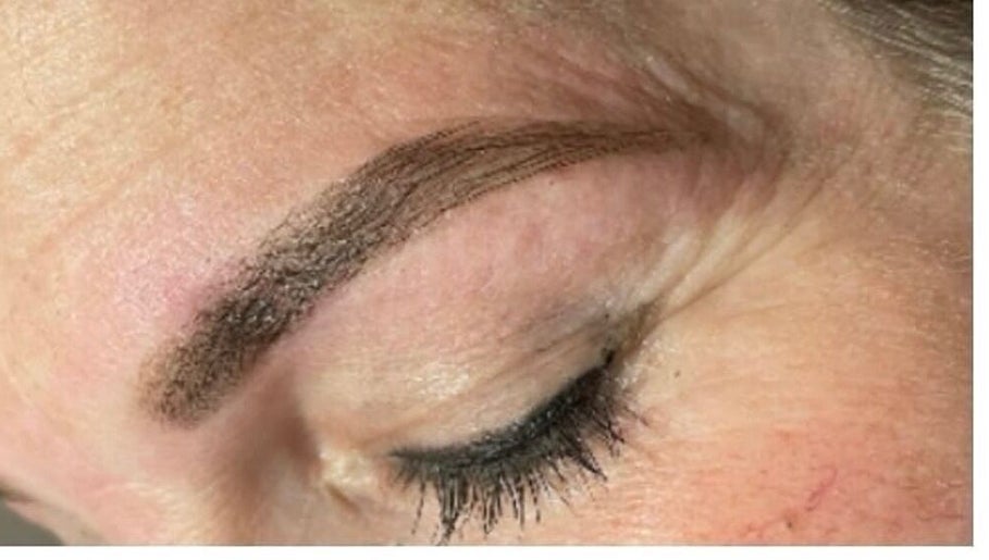 Tanu Beauty Bar image 1